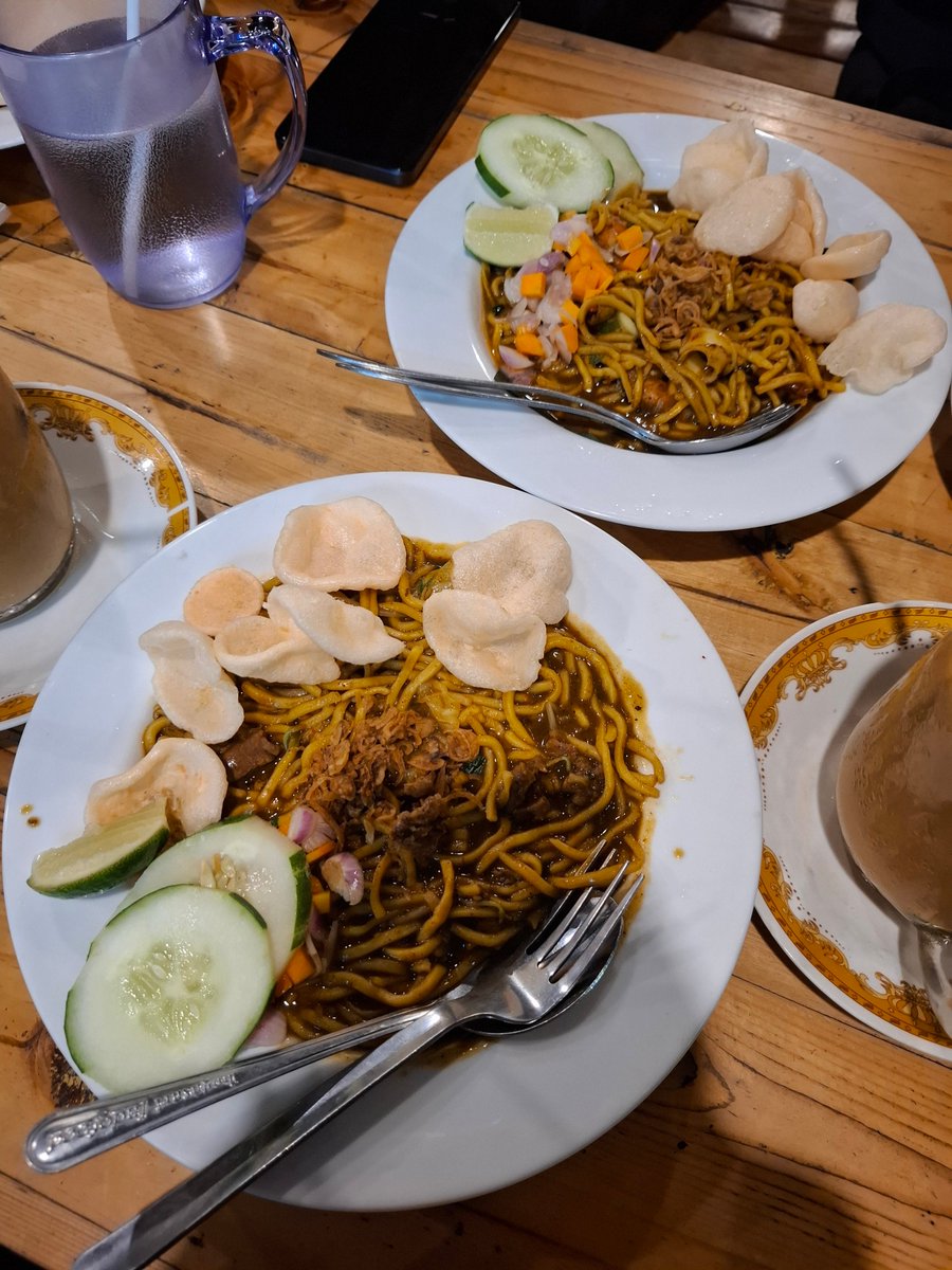 itsyeojae's tweet photo. Hidup makan bersama Ayanggg https://t.co/qtPmdsUBWt