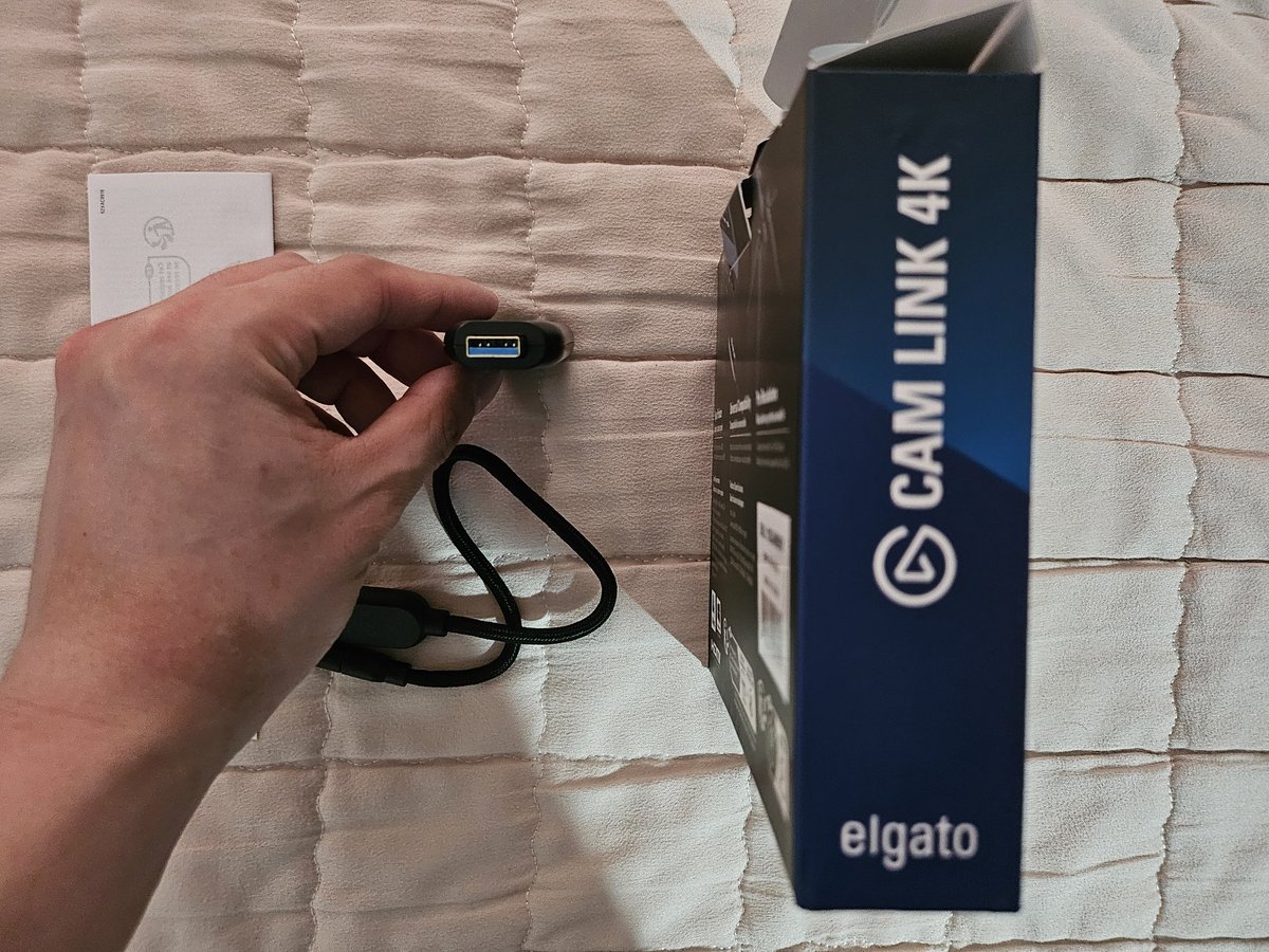Frostyrnb's tweet photo. Elgato Cam Link 4K isn't for everyone. Didn't like how it kept freezing

#camera #Elgato #elgatocamlink #Elgatocamlink4k #streaming #stream #moderngaming #varietystreamer #youtuber #youtubestreamer #twitchstreamer https://t.co/14qGDwdfIe