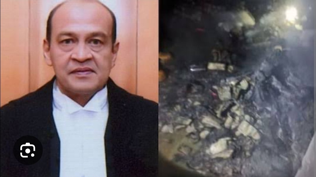 RShivshankar's tweet photo. SHAMEFUL time lag: It has been exactly 1 month since a cash hoard was photographed on the premises of HC Judge's Varma's home. Are we any wiser about where cash came from? Who it belongs to? Why was it found there? When will SC "in-house" panel tell us? Accountability? https://t.co/BKxqPpMsG3