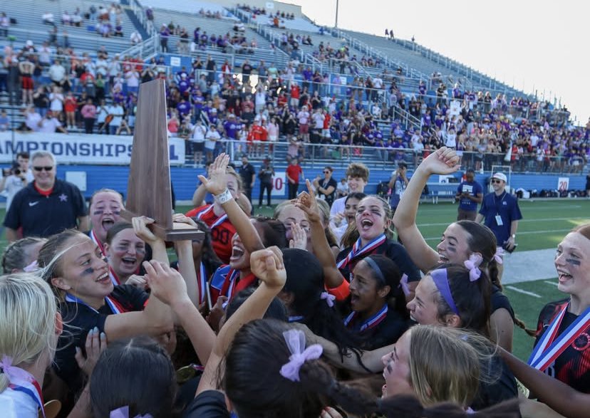 AllisonHollas's tweet photo. After a season of competitive games and hard work @CoppellCowgirls are STATE CHAMPS!!🥇 
I am so grateful for this team and for being a part of this amazing experience♥️

#UILState #statechamps 
@TopDrawerSoccer @ImYouthSoccer @TheSoccerWire https://t.co/OgwR3aaboW