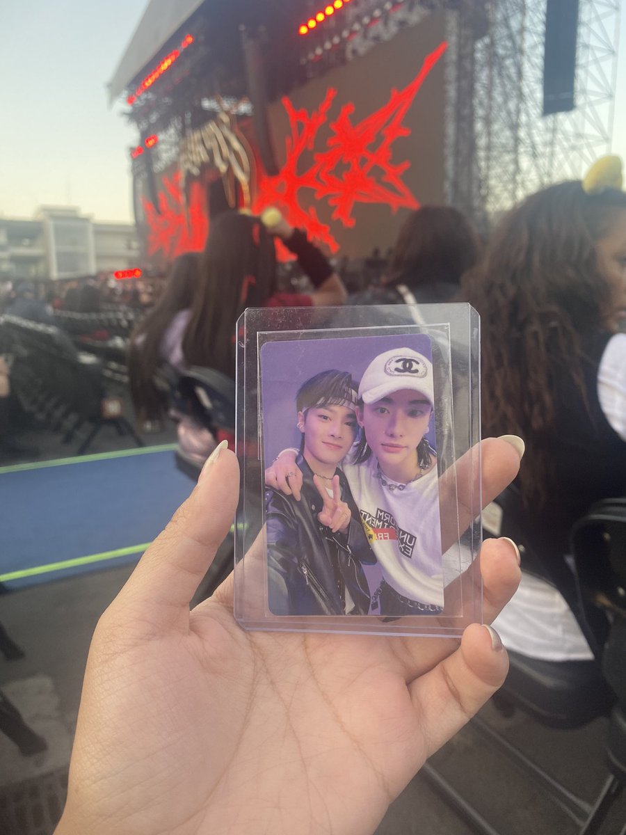 cloudsinnie's tweet image. 12/04/25✨ 
“Stray Kids everywhere all around the world”
Welcome to the Mexaverse HYUNIN
#dominATE_MEXICOCITY