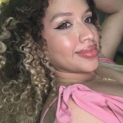 CastroManu87068's tweet photo. #NuevaFotoDePerfil https://t.co/5TdCS9Eiwa