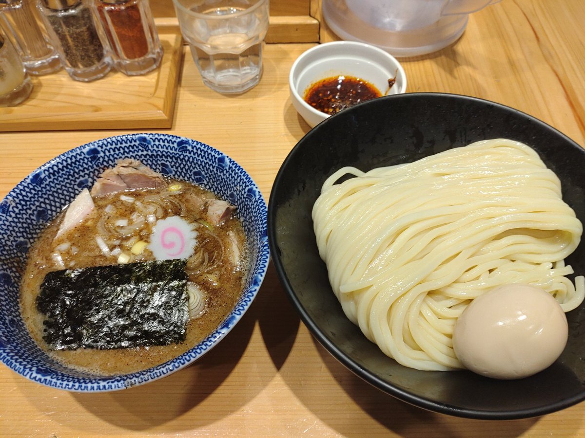 Sg3rdT's tweet photo. ＃お昼ごはん　＃ランチ　＃江戸川区　＃求人　＃つけ麺　＃配送　＃シライサービス　＃OA機器　＃正社員　＃アルバイト

本日のランチのつけ麺♪
今日はフォローしてくれた方と仲良くなれました♪
HAPPYです！

引き続き求人させてください！
HP https://t.co/1eIYPoMXcA https://t.co/LgUpQdQFag