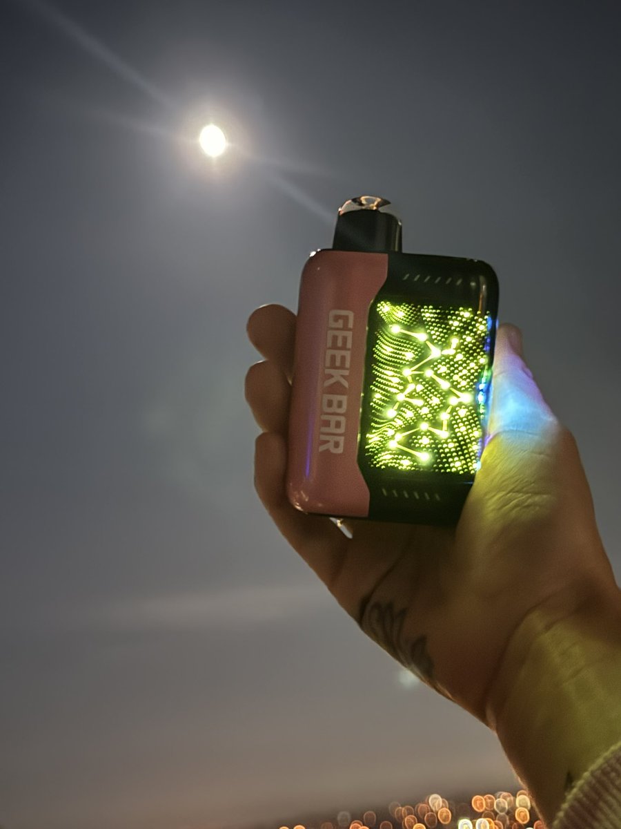 the moon and stars look beautiful tonight