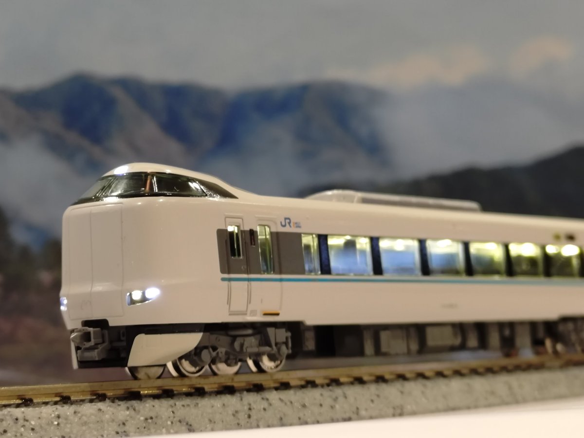 特製品ご案内】 287系 特急「まほろば」3両セット￥21,340 今年の4月