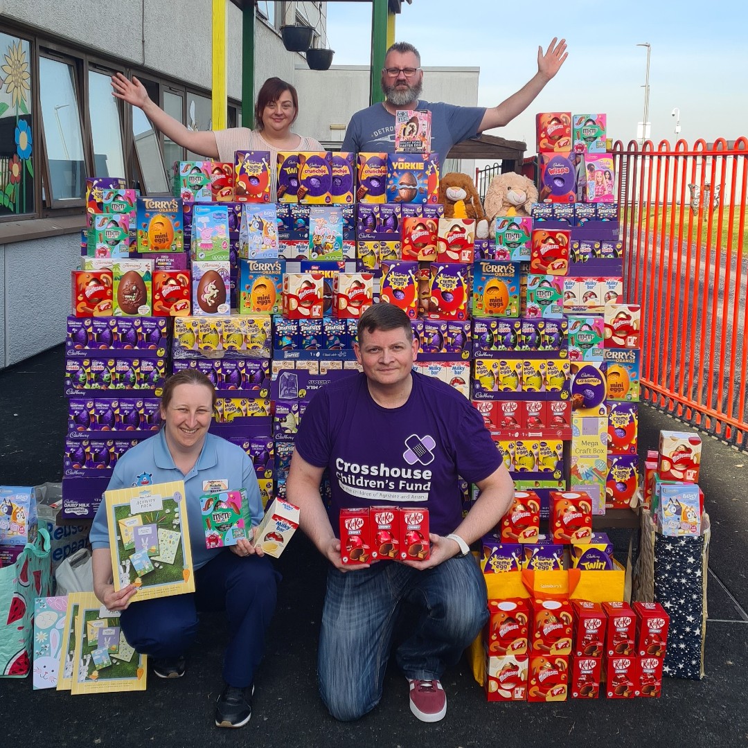 Thanks to Michael Kirkum Jnr., for his incredibly generous donation of Easter eggs to the children's ward.

Working with a range of kind-hearted local community groups and individuals, he dropped off over a thousand eggs to Play Specialist Michelle at the end of last week.💜