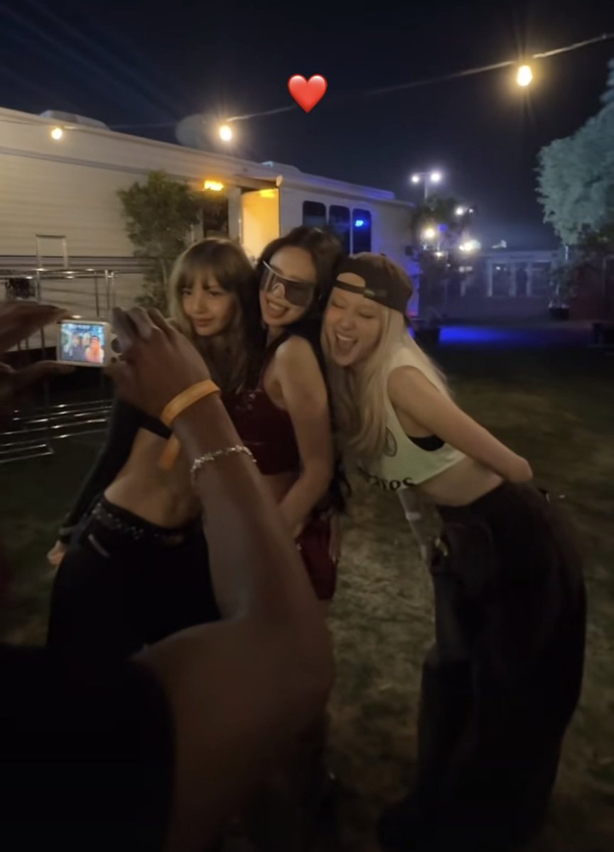 cmpcakes's tweet image. 🥹🫶