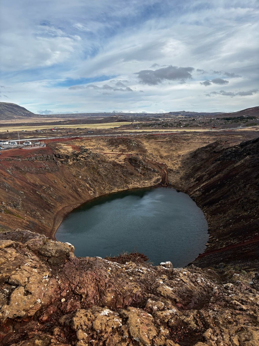 GeographyPC's tweet image. Yesterday we visited a stunning volcanic crater, Hveradalir, a geothermal area, a lava tunnel with spectacular icicles and saw recent lava with fascinating rippled formations from eruptions in 2021 in the Nattagi valley. Reykjavik our location tomorrow!