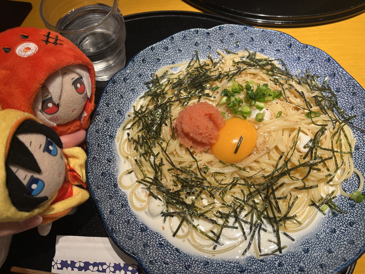 昨日めちゃ楽しかったーーー！！！！
まさん最初少しもじもじしながら出てきて
可愛かったね…歌が上手すぎる浄化された
0(:3 )〜 _('､3｣ ∠ )_
会ってくれた方々ありがとうございました！！
仲良くなれて嬉しかったです。
また会おうねん！！😘