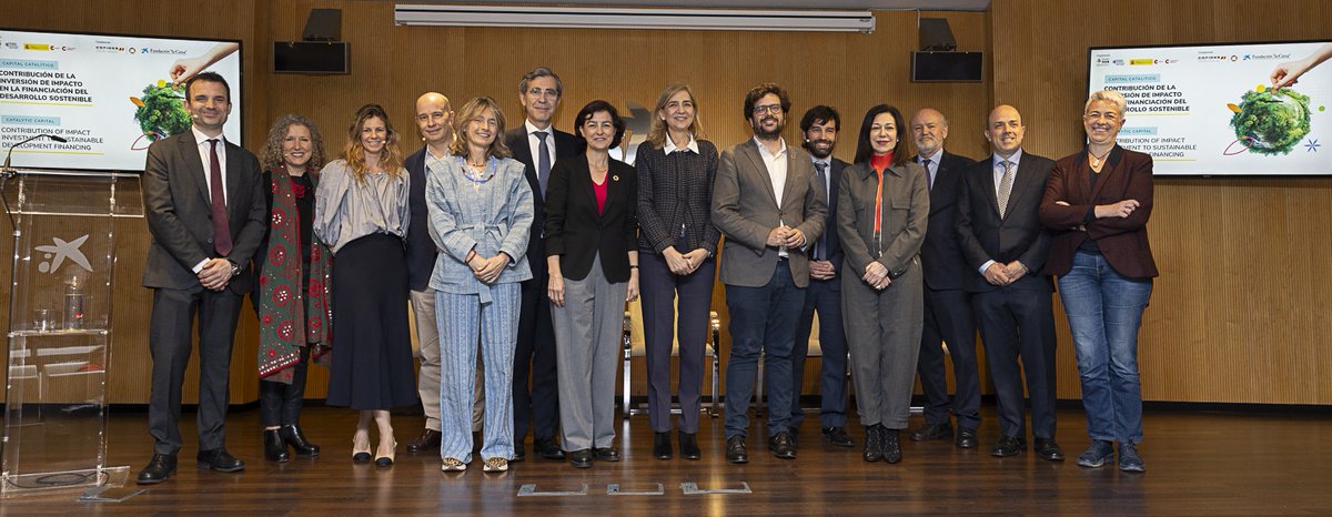 EN PRENSA 🗞️
Artículo de opinión de la secretaria de Estado de Cooperación Internacional <a href="/Eva_Granados/">Eva Granados Galiano 🌹</a> sobre #InversiónDeImpacto para financiar el desarrollo con ocasión de la jornada de #CapitalCatalítico celebrada en Barcelona

Vía <a href="/publico_es/">Público</a> 

🔗 publico.es/opinion/tribun…