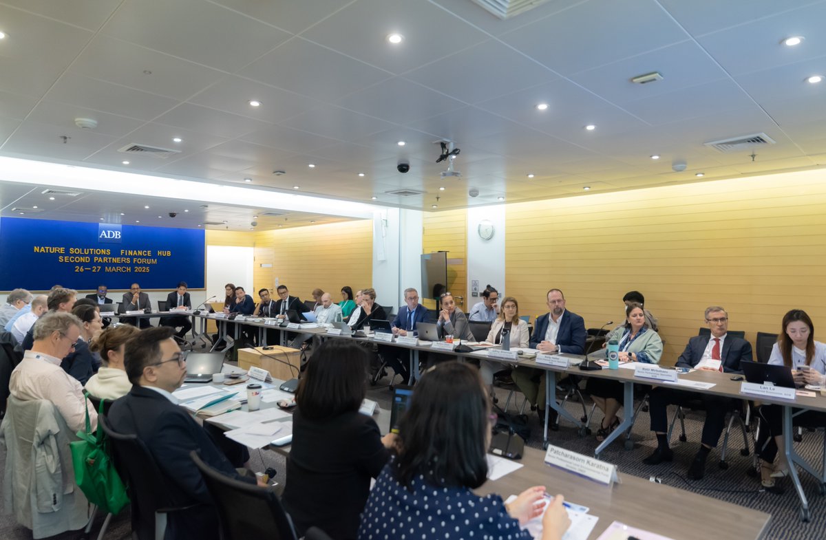ACGF - ASEAN Catalytic Green Finance Facility (@acgf_facility) on Twitter photo 🌿 From Vision to Pipeline: <a href="/ADB_HQ/">Asian Development Bank</a>’s Nature Solutions Finance Hub—supported by #ACGF—held its 2nd Partners’ Forum in Bangkok to scale #NatureBasedSolutions.
🔹 $5B+ by 2030
🔹 Growing NBS pipeline
🔹 Focus on de-risking & capacity
#GreenFinance
<a href="/theGCF/">Green Climate Fund</a> <a href="/ukmissionasean/">UK Mission to ASEAN</a> 🌿 From Vision to Pipeline: <a href="/ADB_HQ/">Asian Development Bank</a>’s Nature Solutions Finance Hub—supported by #ACGF—held its 2nd Partners’ Forum in Bangkok to scale #NatureBasedSolutions.
🔹 $5B+ by 2030
🔹 Growing NBS pipeline
🔹 Focus on de-risking & capacity
#GreenFinance
<a href="/theGCF/">Green Climate Fund</a> <a href="/ukmissionasean/">UK Mission to ASEAN</a>