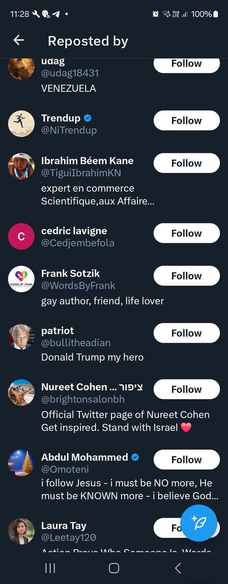 <a href="/netanyahu/">Benjamin Netanyahu - בנימין נתניהו</a> מרטווטי הראיס. ממש לא יפתיע אותי לגלות שלמממן החמאס יש פונקציונר שתפקידו היחיד בכוח זה לוודא שלא יחטוף ראטיו מישראלים. הכל פסאדה, מצג כוזב, כמו שיערו הסגול, כמו אשתו המרוטשת, כמו הכבוד המזויף שהם מקבלים מאנשים שפוחדים ותלויים בהם.