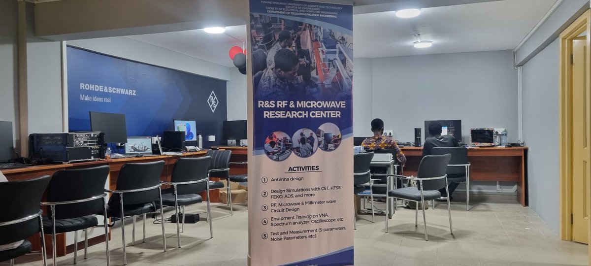 📍 LAB IN FOCUS 📍 
THE RHODE AND SCHWARZ RF AND MICROWAVE LAB

The lab provides essential resources for both theoretical understanding and practical application.

Learn more🔗 : keep.knust.edu.gh/news/rhode-and…