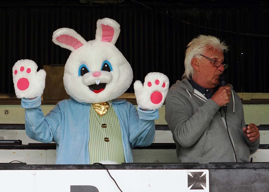 neathsupporters's tweet image. 🚨EASTER EGG APPEAL 2025 UPDATE🚨

Here’s a few images from last Saturday’s game versus narberth…..

On behalf of Neath Rugby Supporters Club and Neath RFC, we would like to thank all those who have generously donated eggs at Saturday’s game where over 300 eggs have been donated…