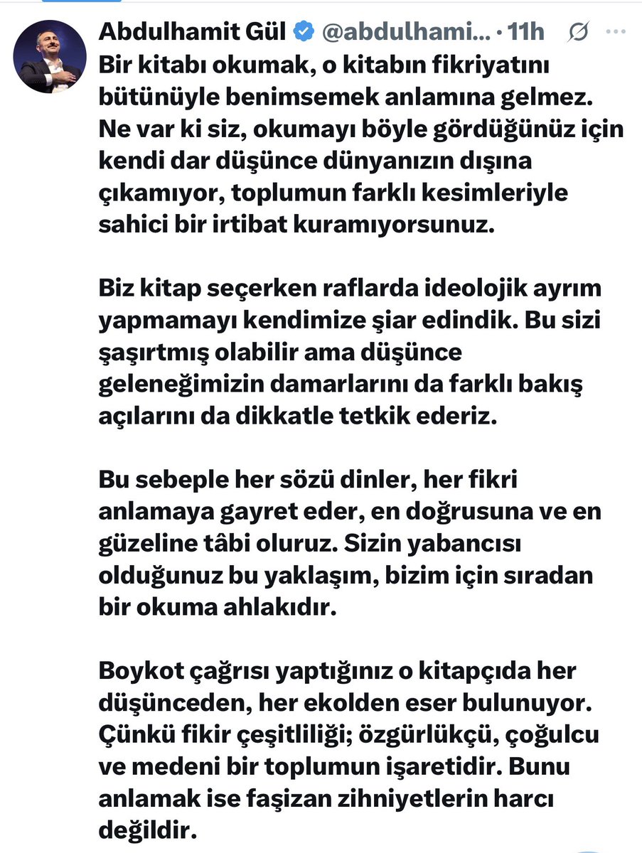 Eski Adalet Bakanı Gül boykot edilen kitapçıda Elinde Doğan Avcıoğlu’nun kitabıyla poz verdi. Gelen yorumlara da böyle cevap vermiş
Bu cevap doğrultusunda umarım ev ve iş yerlerinde bulunan kitaplar  terör örgütü üyeliği delili sayılmaktan vazgeçilir 
En son Esenyurt Belediye