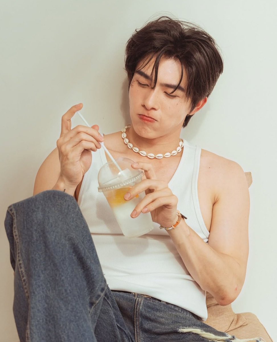 cinnabyeoll's tweet photo. #BXXMRVW | HIS SMILE DAMN I LOVE HIM SO MUCH 😭🐚🩵
[ @bxxm_rvw #TopFormTheSeries ] https://t.co/8B4jE8XHk3