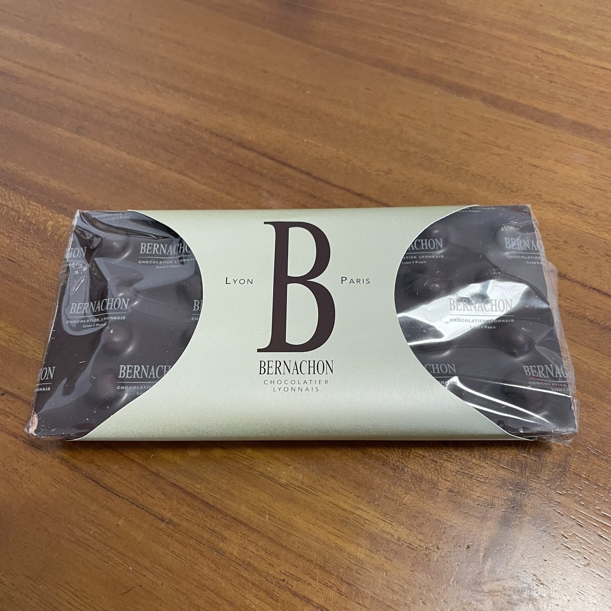 ベルナシオン タブレット ビスキュイ🍫 賞味期限も迫ってきたので開封