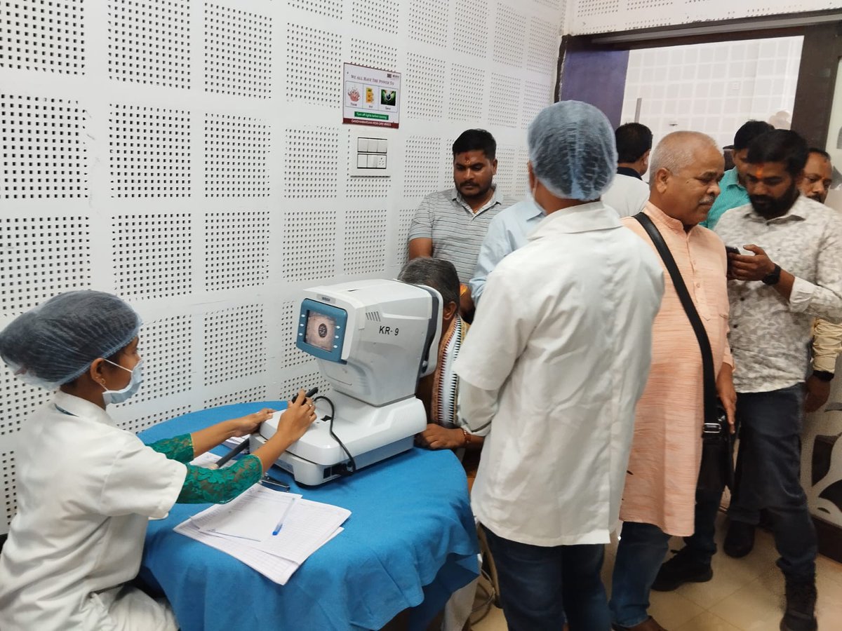 BhoomikaOrg's tweet image. A 𝐌𝐞𝐠𝐚 𝐇𝐞𝐚𝐥𝐭𝐡 𝐂𝐡𝐞𝐜𝐤𝐮𝐩  𝐂𝐚𝐦𝐩. 

Bhoomika Organisation would like to express our #gratitude to all our partners for helping us provide high-quality eye care services to #underserved_communities.

Here are some glimpses of the camp:

#BhoomikaOrganisation