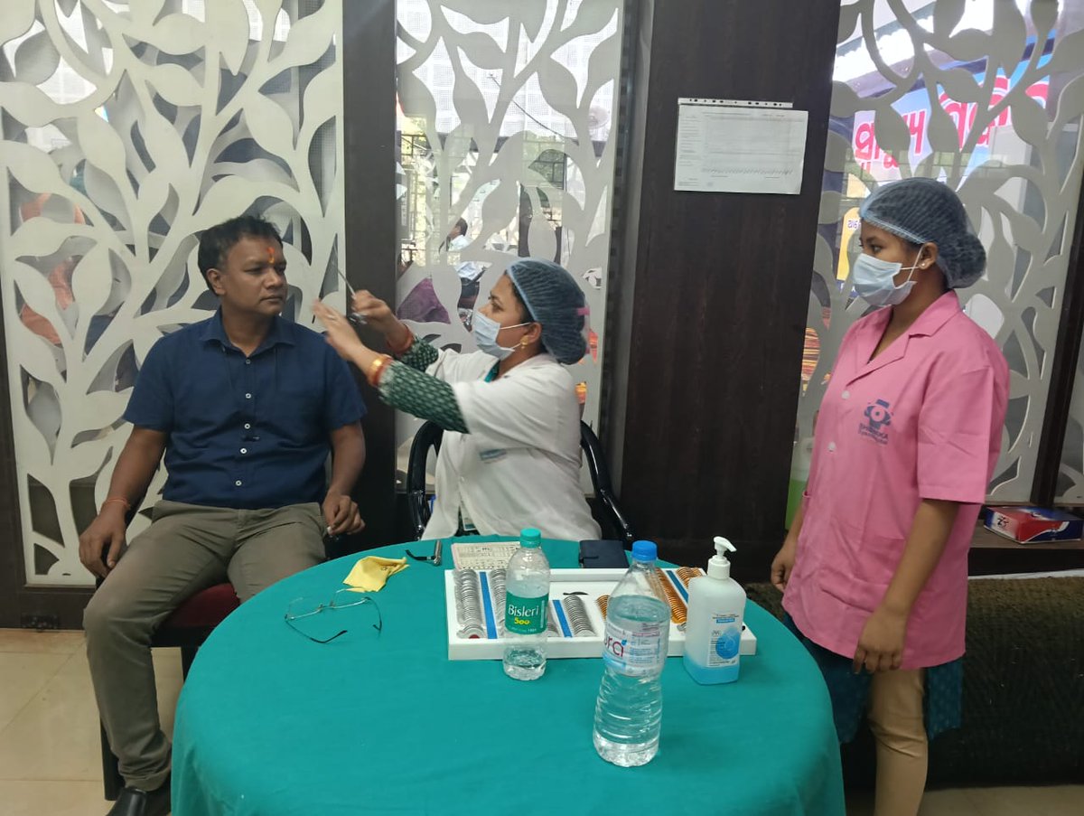 BhoomikaOrg's tweet image. A 𝐌𝐞𝐠𝐚 𝐇𝐞𝐚𝐥𝐭𝐡 𝐂𝐡𝐞𝐜𝐤𝐮𝐩  𝐂𝐚𝐦𝐩. 

Bhoomika Organisation would like to express our #gratitude to all our partners for helping us provide high-quality eye care services to #underserved_communities.

Here are some glimpses of the camp:

#BhoomikaOrganisation