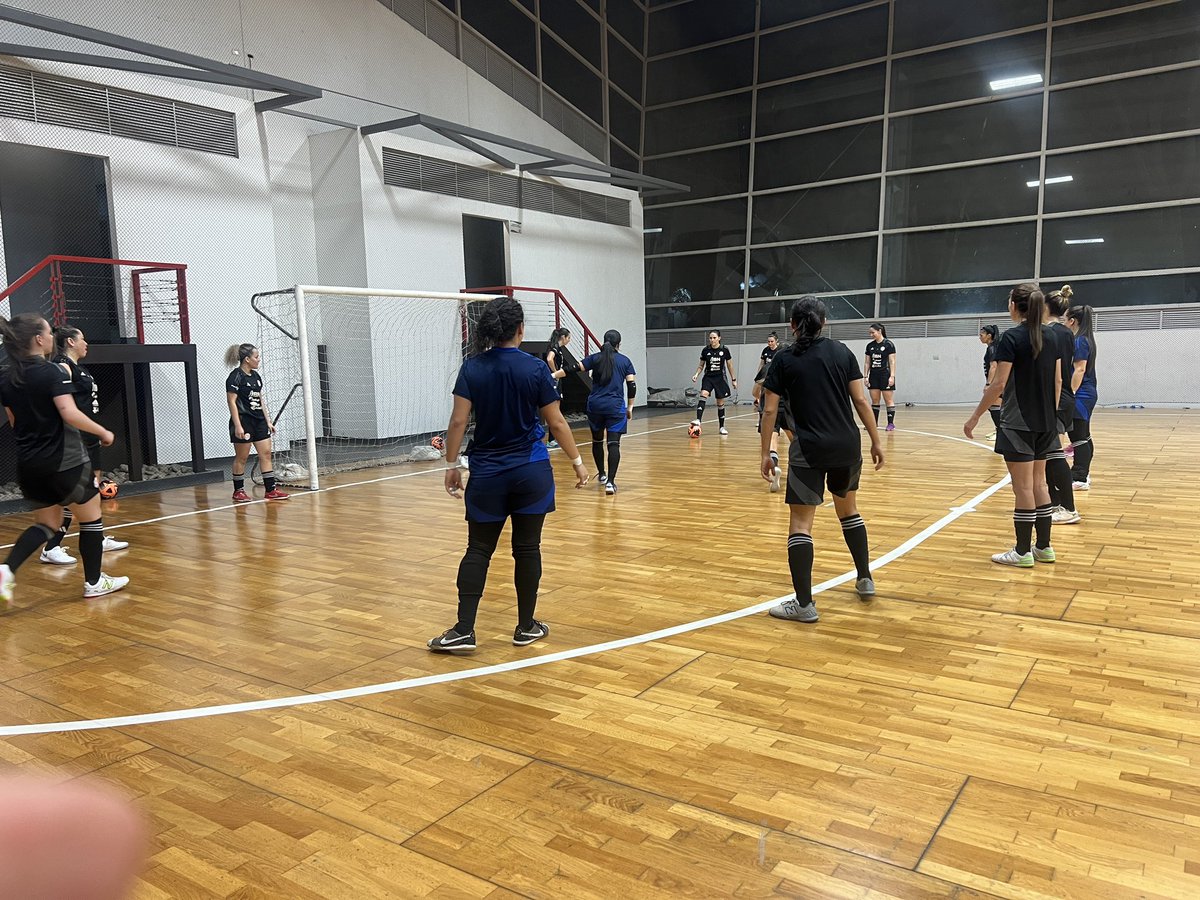 Falta poco para enfrentar la primera eliminatoria de futsal femenino , sin duda todo es por gracia y misericordia 🇨🇷🇨🇷