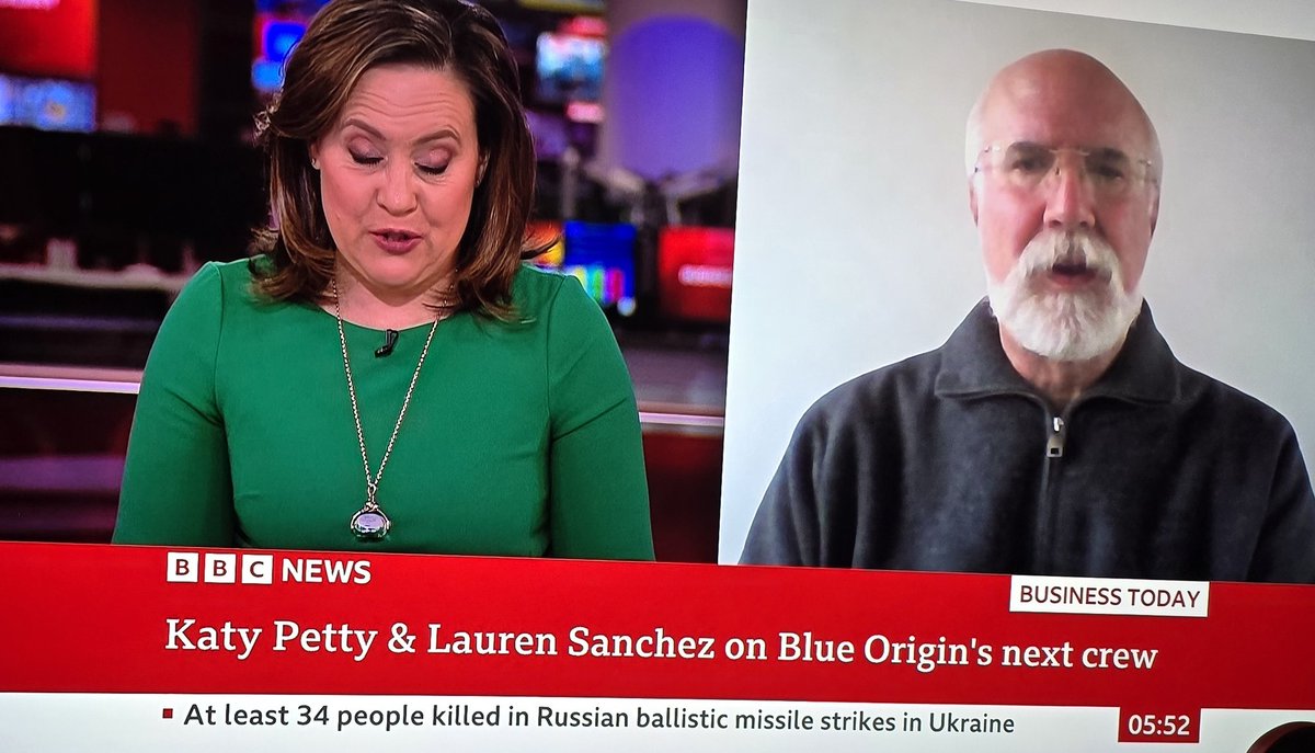 Shining 🔥🛸💥 tweet media