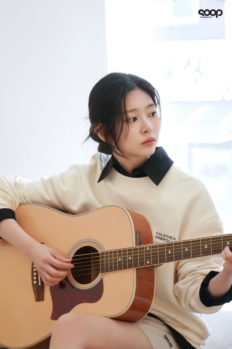 ※ 주의 ※
민주 배우를 보는 지나친 비주얼 감상은
계속해서 김민주만을 보고 싶게 만드는
큰 후유증이 생길 수 있습니다. 😛

#광고 #김민주 #kimminju #러브엠 #LUVM #매니지먼트숲 #managementsoop