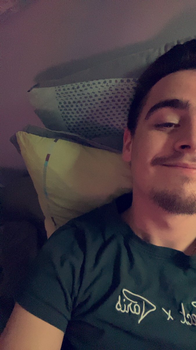 Bonjour tout le monde 😎
Lundi 14/04 Allez,courages c’est bientôt le week-end 🥳
#LGBTQIAButterfly