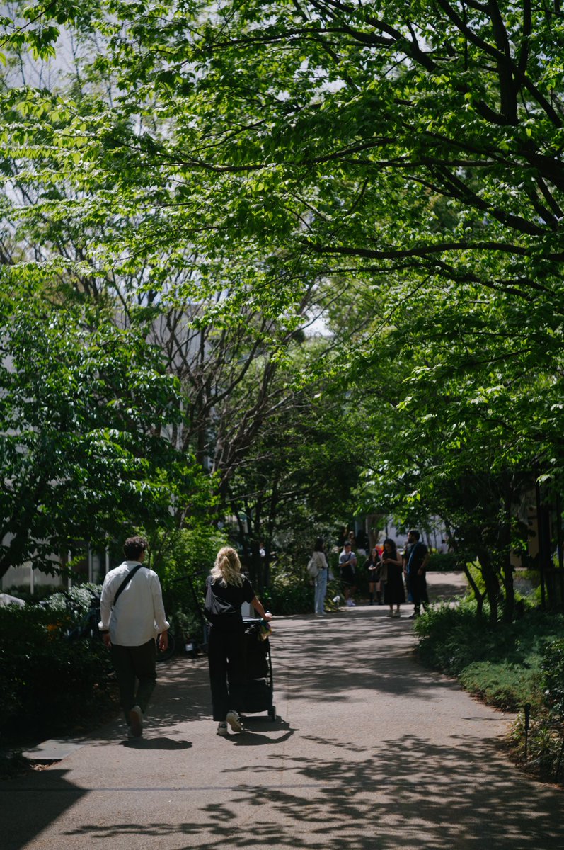 creamu's tweet image. 海外のような雰囲気の代官山

#daikanyama #ivyplace #leica