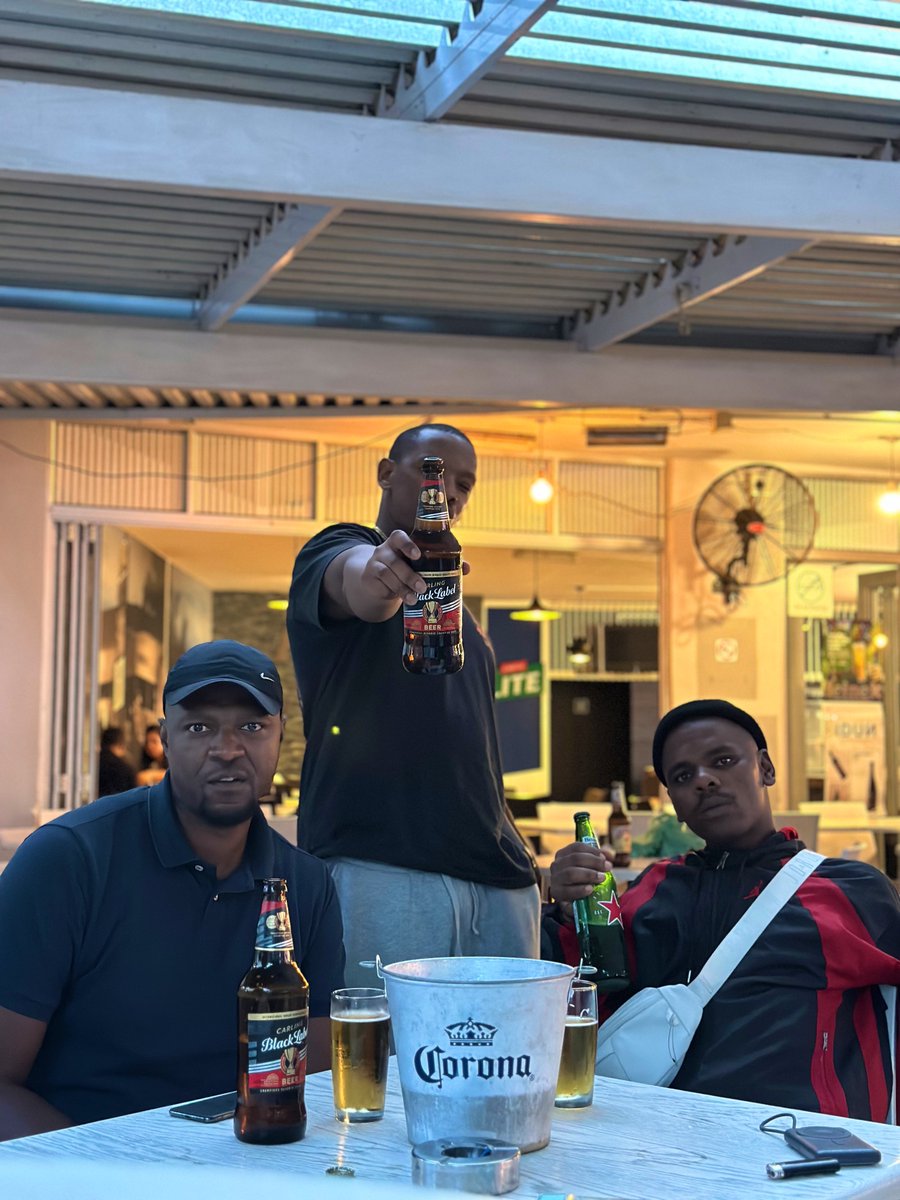 Brothers &amp; Bevs 🤲🏾🍲