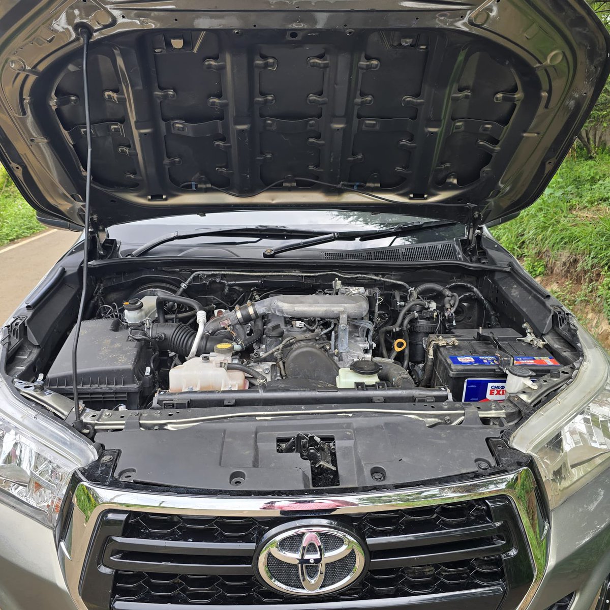 PowermatB's tweet photo. #Toyota #hilux #dcab
- 2017 model
- local assembly
- 2500cc diesel
- manual 6speed
- 4wd
@ 3.799m
βοΈ 0721690280
π Kasarani https://t.co/8TCpzNNdoW