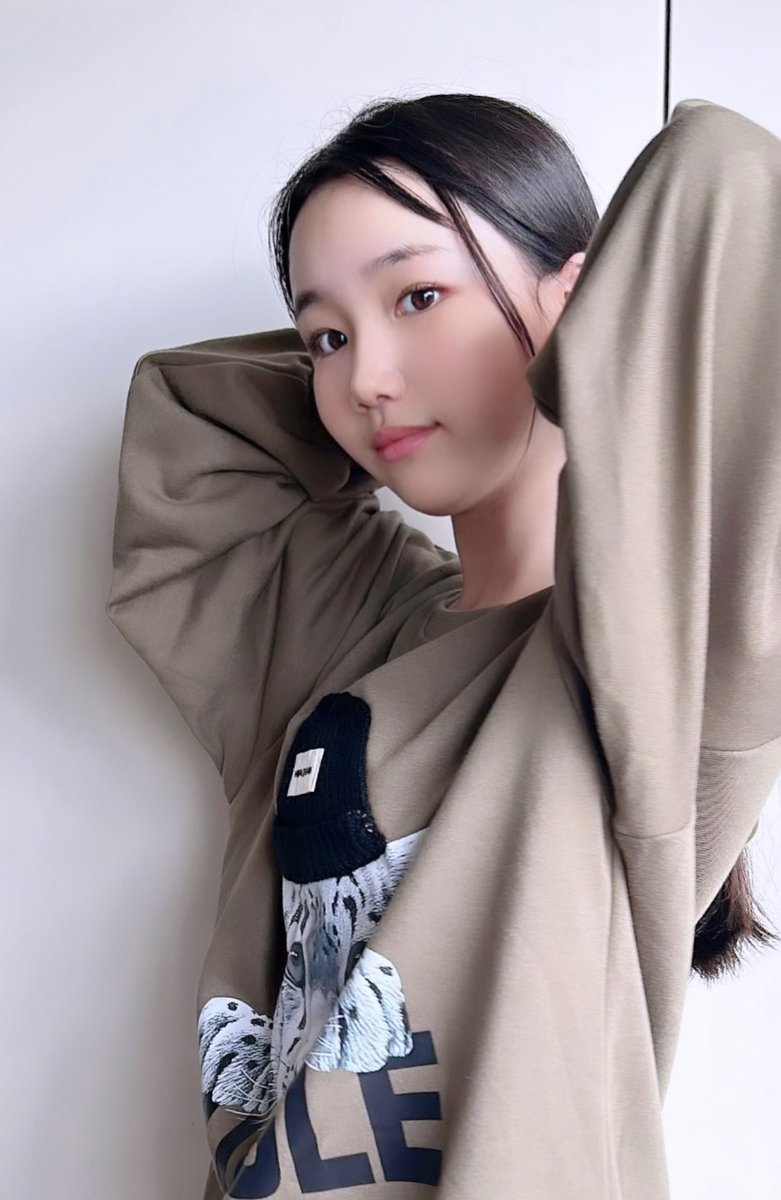 ida_yuina's tweet photo. 大阪府連&amp;愛連出吟が決まりました🎤🇯🇵
1300年代　鎌倉時代
『海南行』 細川頼之
吟じます✨
お稽古がんばります✊
#井田ユイナ
#jc3 https://t.co/KH1Fd6jyn9