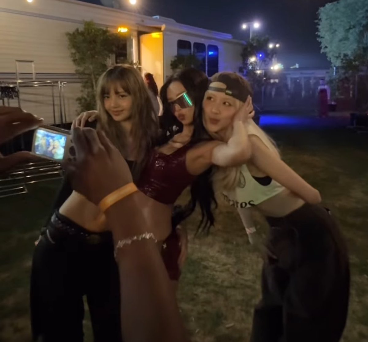 ` 마 크 잭 슨 . tweet media