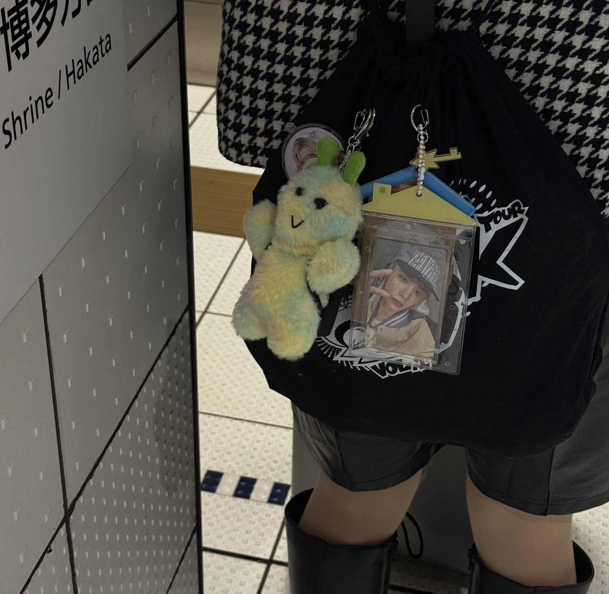 ぶん tweet media