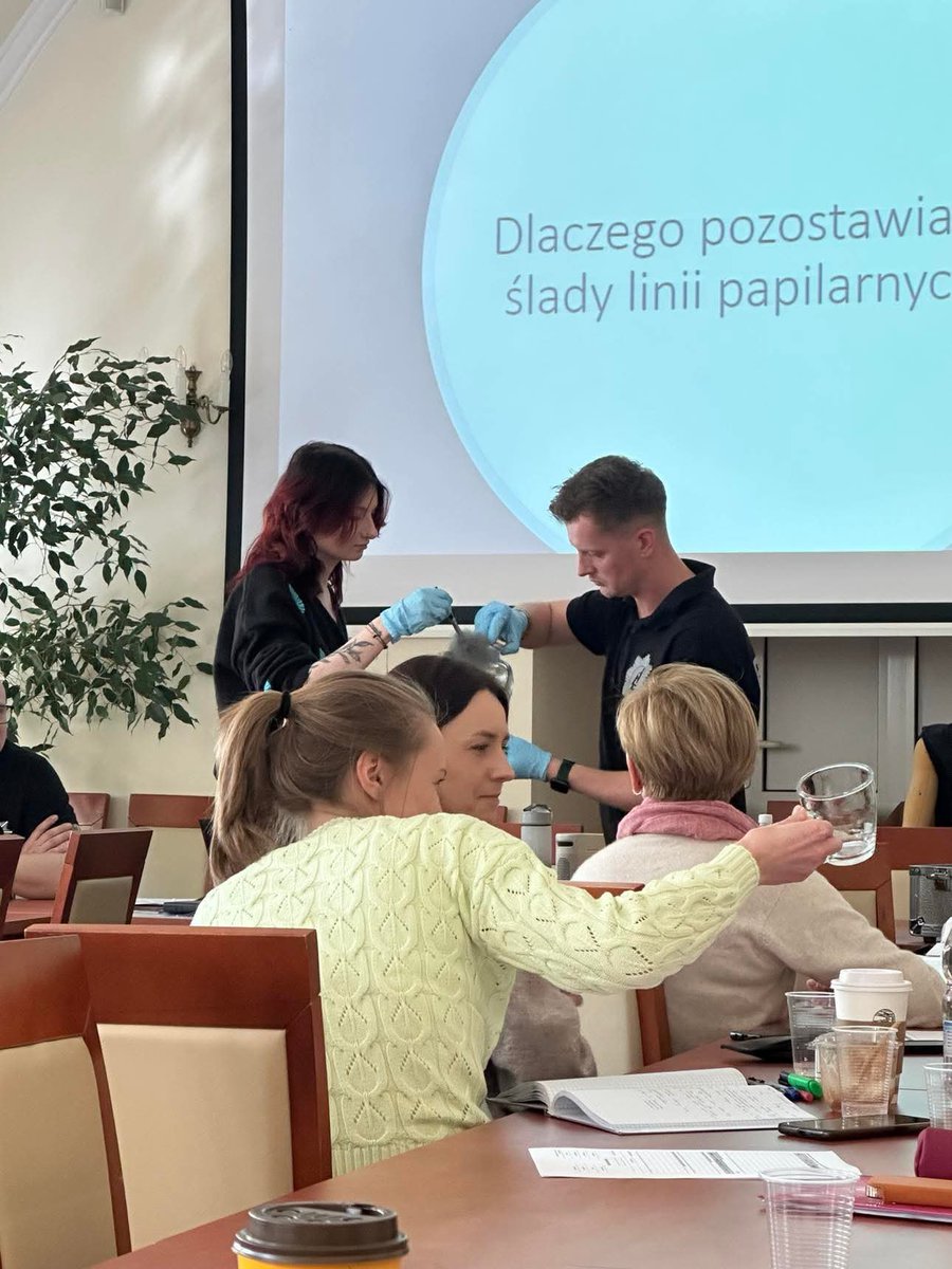 blackdwhitesoul's tweet image. #Throwbackweekend without rude people 🩵