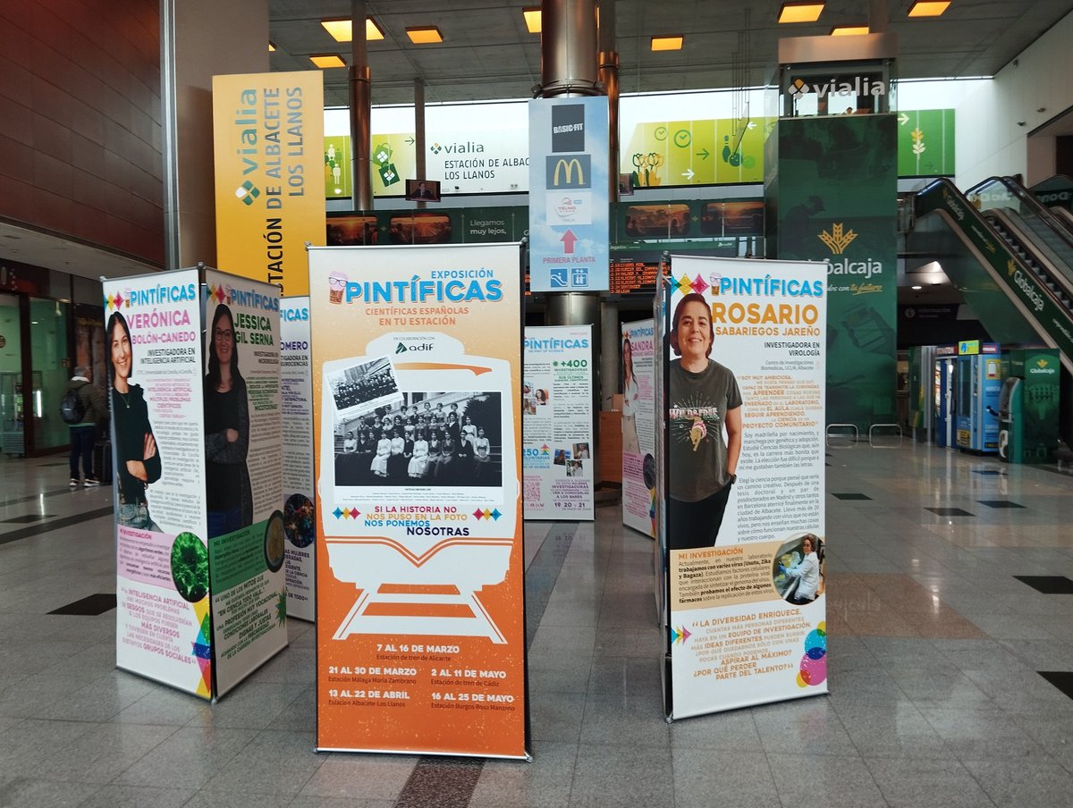 ¡Por fin ha llegado la exposición de pintíficas a la estación <a href="/Adif_es/">Adif</a> Albacete-Los Llanos!

Un honor ser una de las cinco ciudades españolas en albergar la exposición de pintíficas españolas. ¡Gracias!

No te la puedes perder 👏👏👏👏

<a href="/pintofscienceES/">Pint of Science ES</a> 
<a href="/uclm_es/">Universidad de Castilla-La Mancha</a> 
<a href="/UCLMdivulga/">UCLMdivulga</a>