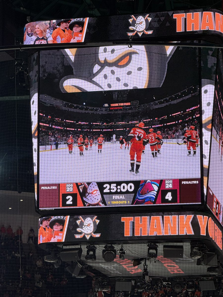 AvsAngelsChick's tweet image. #avswin #TeamMalinski #goavsgo🏒❤️💙