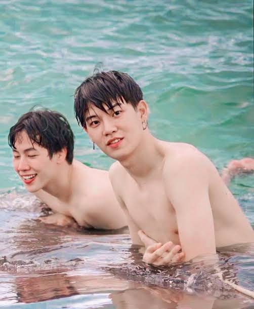 YinAnanWongPh's tweet photo. Happy Songkran Day Mooyors!!!!
#สงกรานต์ขอประแป้งYINWAR
YINWAR X MAHA SONGKRAN
#yinyin_anw #warwanarat
#YINWAR
@yinyin_anw @warwanarat #หยิ่นวอร์
#YAWPH https://t.co/LSZArr8eNo