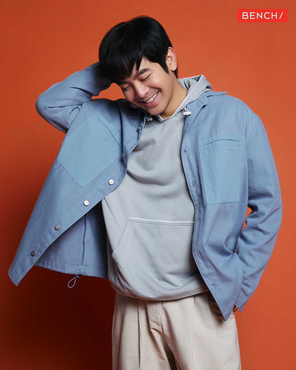 BENCH/ (@benchtm) on Twitter photo Soft hues, softer layers, and that signature smile—<a href="/iamjoshuagarcia/">Joshua Garcia</a>’s giving cozy done cool. 👌 This look is all about ease and effortlessness. Slide into this chill vibe and refresh your everyday style.
Hoodie (ITJ0367) P799
Jacket (BWH0165) P1499
Pants (BPS0377) P899 Soft hues, softer layers, and that signature smile—<a href="/iamjoshuagarcia/">Joshua Garcia</a>’s giving cozy done cool. 👌 This look is all about ease and effortlessness. Slide into this chill vibe and refresh your everyday style.
Hoodie (ITJ0367) P799
Jacket (BWH0165) P1499
Pants (BPS0377) P899