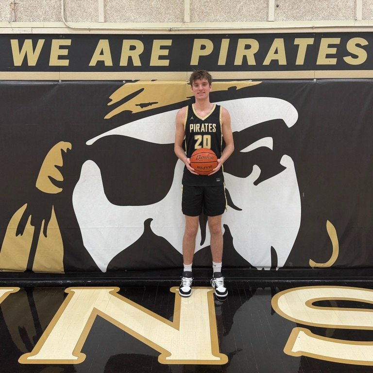 I am honored to receive an offer from Peninsula Community College. Thanks to the basketball coaching staff for a great visit! <a href="/jacobson_bryce/">Bryce J</a>