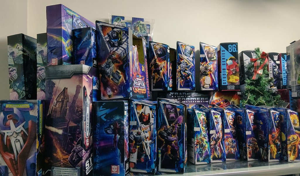 User334555735's tweet photo. #Transformers
#siege
#shatteredglass
#legacy
#studioseries
#earthspark
#RiseOfTheBeasts
#buzzworthy
#generationselect
#REACTIVATE
#diaclone
#TF40th
#TransformersOne
お店開けさせて頂いております😌
いろいろ新入荷させて頂いております🙏☺️
次↓より商品を記載致します😌 https://t.co/fgm1PNCgaH