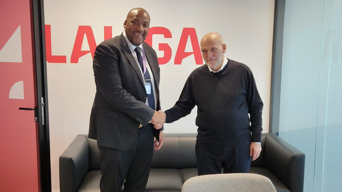 GaytonMcK's tweet photo. We concluded an extremely successful meeting with Javier Tebas. He is the chairman of LALIGA (Spanish professional football league). We agreed on assistance in training aspirant referees in VAR technology & also sharing with us best practises of school soccer program of La Liga https://t.co/O6Sr1NXmZh