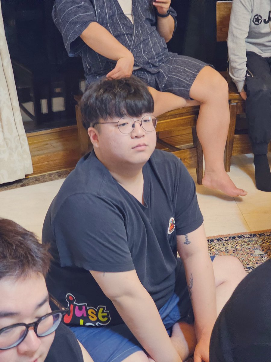 이 사진 좀 괜차게 나올거같아요