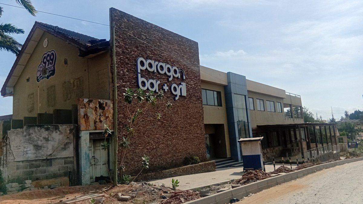 DeepDreamX1's tweet photo. What is the cost of doing business in Sekondi - Takoradi? Most businesses that are doing very well in Accra , Kumasi , Sunyani and Tamale just folds up after some  4 years in Takoradi .  But what factors cause business failures in Sekondi-Takoradi?
Bawku #TV3GH Joey B Binduri https://t.co/Ke2IuEwPy1