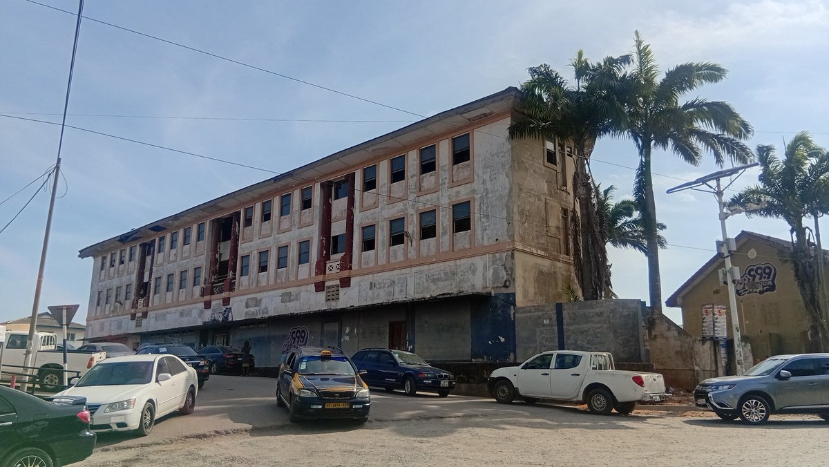 DeepDreamX1's tweet photo. What is the cost of doing business in Sekondi - Takoradi? Most businesses that are doing very well in Accra , Kumasi , Sunyani and Tamale just folds up after some  4 years in Takoradi .  But what factors cause business failures in Sekondi-Takoradi?
Bawku #TV3GH Joey B Binduri https://t.co/Ke2IuEwPy1