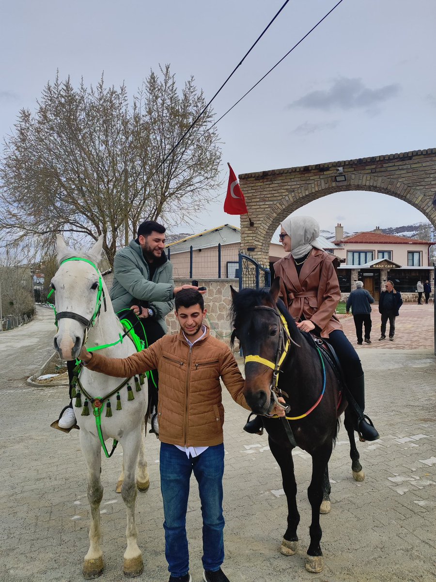 _ckbusra's tweet photo. Eniştenizle 🤍🧿💋🎀🌸💞🧚🏻‍♀️ https://t.co/JnD30Znsvw