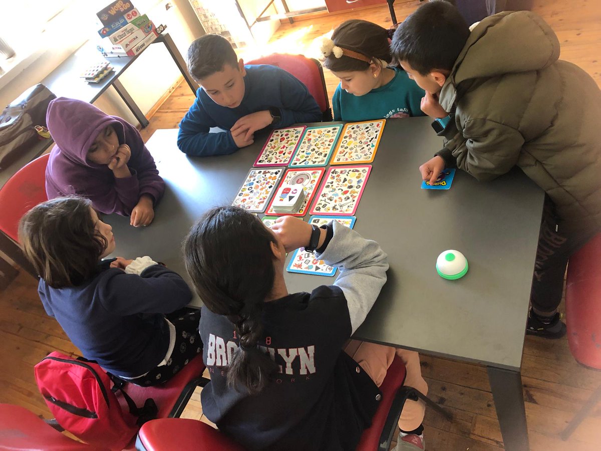 Cyayla_HEM's tweet photo. Haftasonu yapılan "Akıl ve Zeka Oyunları Atölyesi" kursumuz✨ #mersindeöğrenmehayatboyudur
@tcmeb @valiatillatoros @faziletdurmus @MersinMEM @Mersinhayatboyu @camliyaylamem @Tc_Camliyayla https://t.co/dA4dKDfWbW