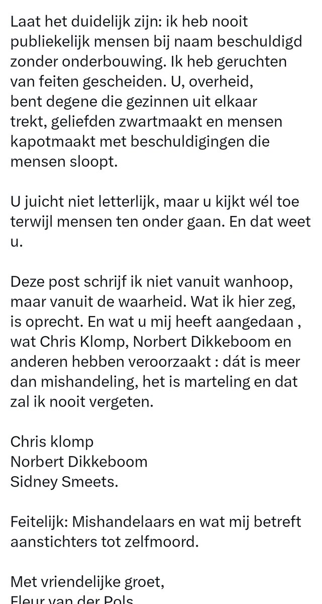 TerreurFleur's tweet photo. Pagina's vol leugens van #terreurfleur aka @fleurspolitiek. Alleen maar slachtofferschap. De grootste grap is nog wel dat ze roept dat ze een degelijke opleiding heeft 😆
Haar grootste leugen is nog wel dat ze altijd de waarheid spreekt. #narcisme #wanen #pinokkio https://t.co/AasuIqy1M5