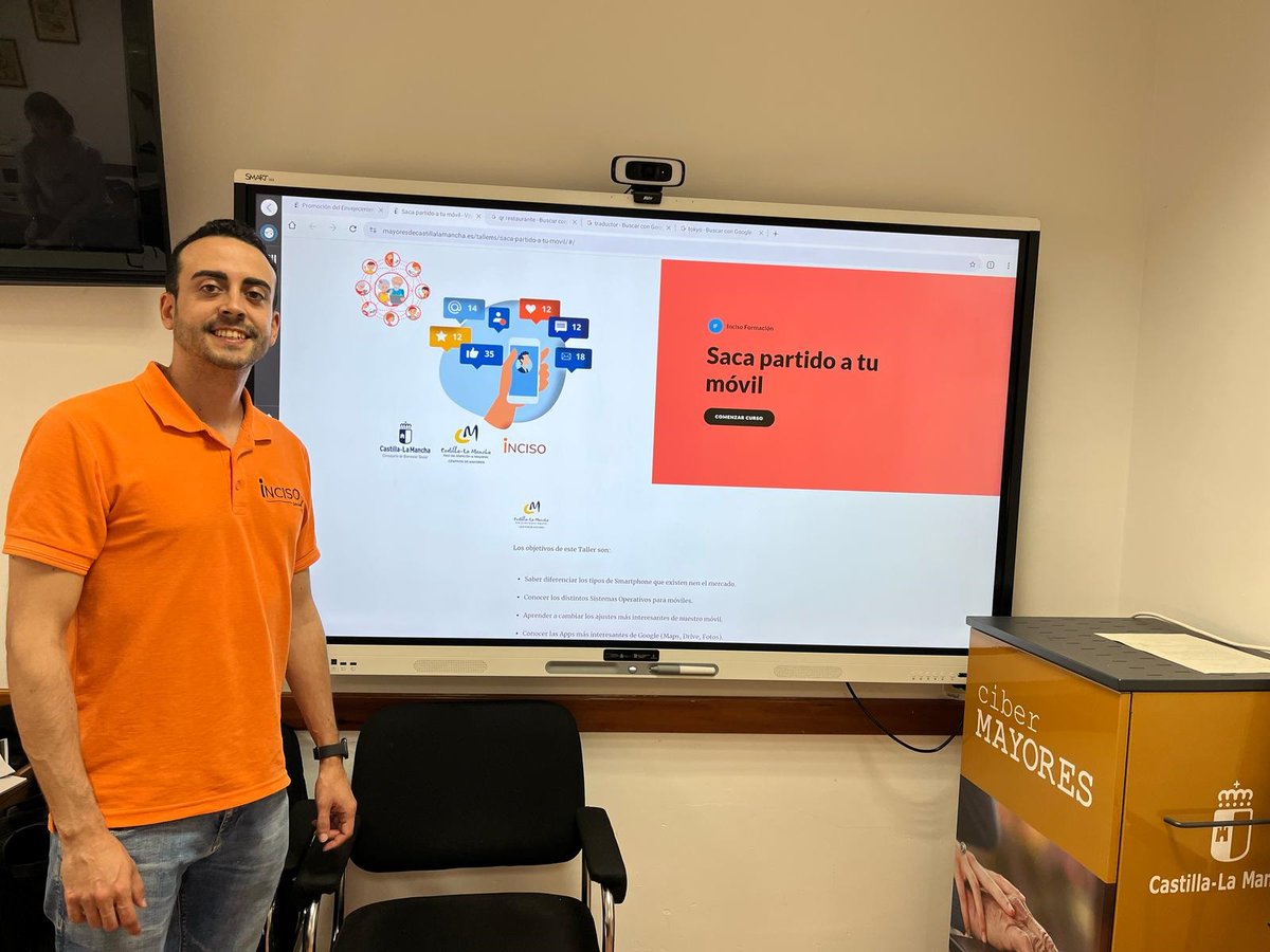 IncisoES's tweet image. 📲𝐋𝐨𝐬 𝐌𝐚𝐲𝐨𝐫𝐞𝐬 𝐅𝐨𝐫𝐦𝐚𝐧 𝐥𝐚 𝐑𝐞𝐝 en los municipios conquenses de San Clemente y Quintanar del Rey.
Taller &quot;𝐒𝐚𝐜𝐚 𝐩𝐚𝐫𝐭𝐢𝐝𝐨 𝐚 𝐭𝐮 𝐒𝐦𝐚𝐫𝐭𝐩𝐡𝐨𝐧𝐞&quot;, para facilitarles la vida, hacer gestiones y comunicarse 

#einclusión @gobjccm @BienestarCLM