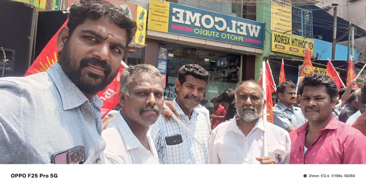 se_prabakaran's tweet photo. விருதுநகரில் நாம் தமிழர் கட்சி தலைமை ஒருங்கிணைப்பாளர் அண்ணன் செந்தமிழன் சீமான் அவர்கள் அறிவுறுத்தலின் பேரில் வக்ஃப் வாரியசட்ட திருத்தை ஒன்றியஅரசு திரும்ப பெறவலியுறுத்தி கண்டனஆர்ப்பாட்டம் நடைபெற்றது @Seeman4TN @idumbaikarthi @Saattaidurai @PackiaSe @ITwingNTK https://t.co/xn3j236CPF
