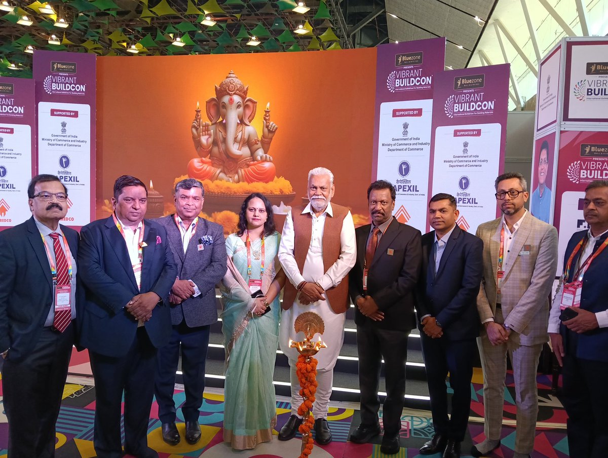 Lighting the Way Forward!
The inaugural lamp lighting ceremony at #VibrantBuildcon, graced by NAREDCO leadership, marked a powerful start to the expo, supported by NAREDCO, setting the stage for innovation and progress in the industry. 

#NaredcoNational #Lamplighting